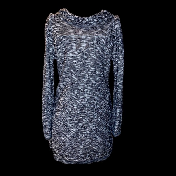 VENUS Black & White Cowl Neck Women’s Top Size Small - Picture 5 of 7